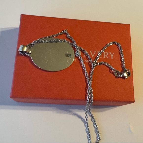 Retired James Avery Sterling Silver medallion Pendant & 18” Necklace - Picture 3 of 5